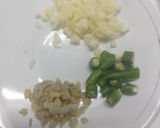 A picture of step 2 of Rajma urad dal.
