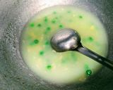 A picture of step 24 of Pinwheel sandwiches with vegetable soup.