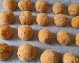 Foto del paso 4 de la receta: Albóndigas de merluza y pimientos del piquillo