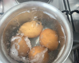 Foto del paso 1 de la receta: Huevos rellenos