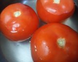 A picture of step 1 of Tomato Salsita.