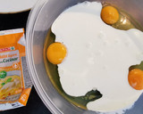 Foto del paso 5 de la receta: Quiche a los 5 Quesos con Cebolla