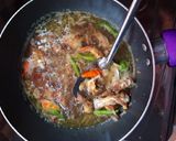 Foto langkah ke 7 dari resep Ayam kuah kuning Asem.
