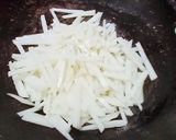 आलू का भुजिया (Aloo ka bhujiya recipe in Hindi) रेसिपी चरण 2 फोटो