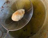 A picture of step 7 of Bread rolls.