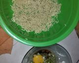 Foto langkah ke 2 dari resep Cemilan Anak Kost dari Kulit Pangsit.