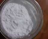 Foto del paso 2 de la receta: Azúcar impalpable + glasé