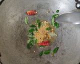 A picture of step 3 of Aloo carrot fry.