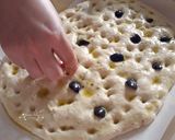 Pas rețetă Focaccia cu măsline și rozmarin 3 fotografie