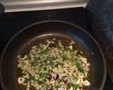 Foto del paso 2 de la receta: Merluza en salsa verde