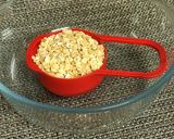 A picture of step 1 of Oats Omelette.