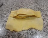 Foto langkah ke 6 dari resep Bolen pisang keju.