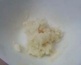 A picture of step 1 of Reviving Aaveri :The Traditional Fatigue-Fighting Laddu.