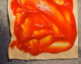 Foto del paso 1 de la receta: Exquisita empanada de jamón york y queso