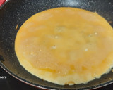 Foto del paso 2 de la receta: Tortilla de fritada de pimientos y cebolla