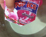 Foto langkah ke 3 dari resep Gulung Jaring Laba-Laba Pop Ice.