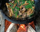Foto langkah ke 1 dari resep Tumis kacang panjang tempe dg hati ampela masak pakai kayu bakar.
