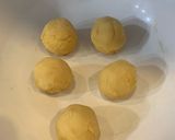Hình bước làm 2 của món Bánh Mần Dè
