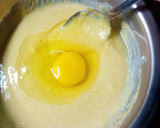 Foto del paso 2 de la receta: Pastelitos de maíz coronados de coco 🌽👑🥥