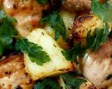A picture of step 7 of Greek Chicken & Potatoes 😊#mainmeal.