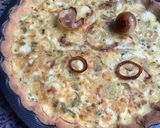 Une image de l'étape 16 de Tarte 🥮🍂à l’oignon 🧅🍴gratiné 🍽.