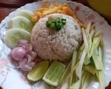 รูปขั้นตอนการทำที่ 2 ของ ข้าวคลุกกะปิ หมูหวาน