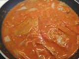 Lomos de atún en salsa de pimientos piquillo
