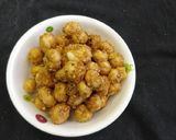 A picture of step 5 of Caramelized Makhanas (मखाना).