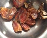 इमली खजूर की चटनी (imli khajur ki chutney recipe in Hindi) रेसिपी चरण 1 फोटो