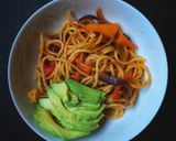 A picture of step 6 of Stir fry spaghetti.