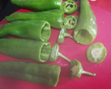 Foto del paso 2 de la receta: Pimientos asados rellenos de tortilla🌱vegetariana
