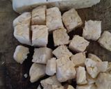 Foto langkah ke 1 dari resep Tumis Tempe Kecap Cabe Hijau.
