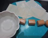Foto langkah ke 2 dari resep Bunga Sosis Pangsit.