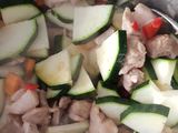 Tumis Ayam Zucchini
