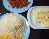 Foto langkah ke 2 dari resep Cookies Sosis Keju Gurih.