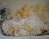 A picture of step 7 of Coloured tahdig.