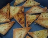 Foto langkah ke 4 dari resep Garlic Bread.