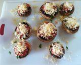 Foto del paso 3 de la receta: Mini pizzas de champiñones