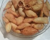 Foto langkah ke 3 dari resep Pastel abon ratu.