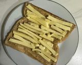 Foto langkah ke 3 dari resep Cinnamon cheese toast.