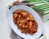 Foto langkah ke 3 dari resep Krengsengan Ayam Pedas Manis.