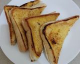 Foto langkah ke 6 dari resep Cinnamon Butter toast.