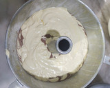 Foto langkah ke 8 dari resep Bolu Marmer Lembut Anti Gagal.