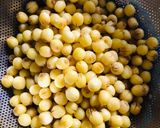 Hình bước làm 2 của món Chè Vải Thiều Hạt Sen