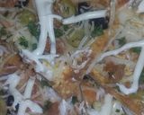صورة لخطوة 3 من وصفة 🍕 بيتزا خفيفة وبنينة 🍕