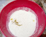 A picture of step 1 of White danwake.