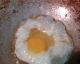 Foto langkah ke 1 dari resep Telur Ceplok Saus Inggris.