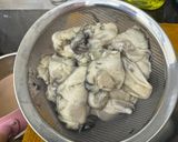 Hình bước làm 1 của món Hàu nướng mỡ hành bằng nồi chiên không dầu