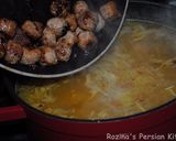 A picture of step 14 of Azerbaijani noodles soup.