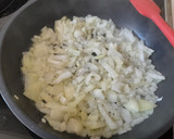 Foto del paso 1 de la receta: Salsa de pimientos del piquillo